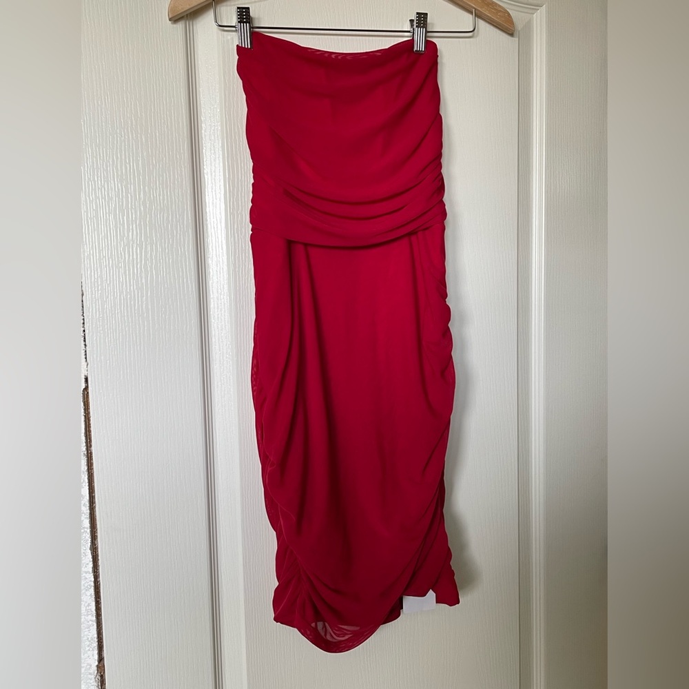 Women’s NWT Glnege Strapless Sexy Little Red Dress With Ruching